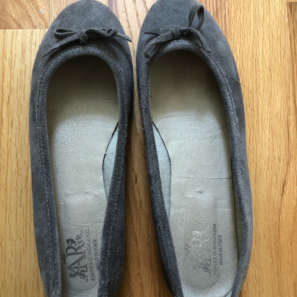Angelo Romano like new grey suede shoes (size 10)